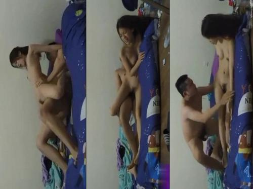 Tahun pertama tahun pertama dalam kehidupan, jadi saya ingin mencubanya di mana sahaja